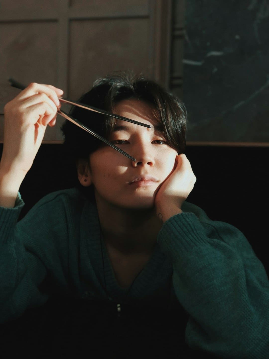 郑恺小姨子疑似发文回应刷卡事情